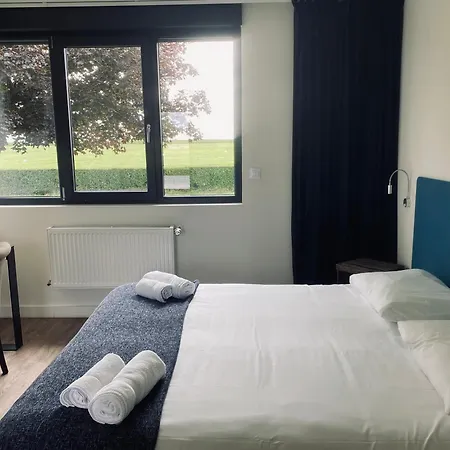Logis & Restaurant De L'aerodrome De La Baie De Somme Buigny-Saint-Maclou