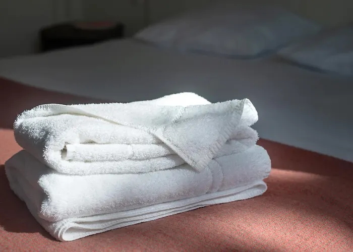 Logis & Restaurant De L'aerodrome De La Baie De Somme